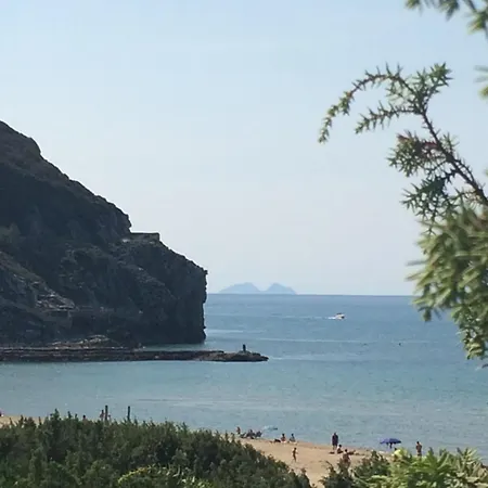 Villa Sabaudia * Sabaudia